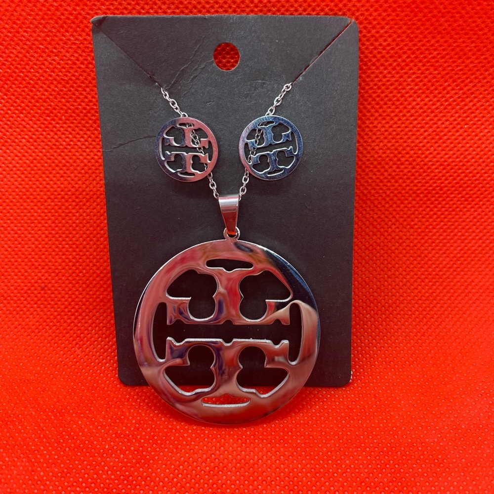 Stainless steel set